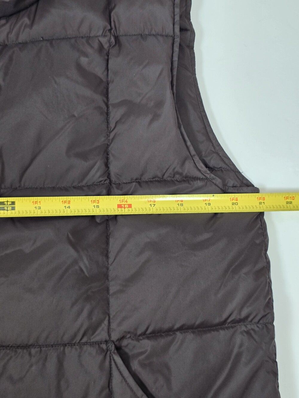 Lands' End Goose Down Puffer Black Vest Men's Size Small Snap Front Quilted - Picture 6 of 8
